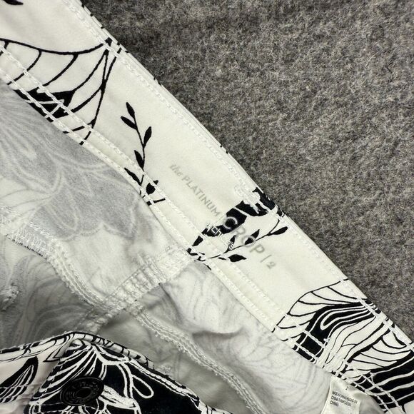 Chico's Cropped Pants Women 2 White Floral High Rise Flat Front Skinny Cotton - Picture 6 of 8